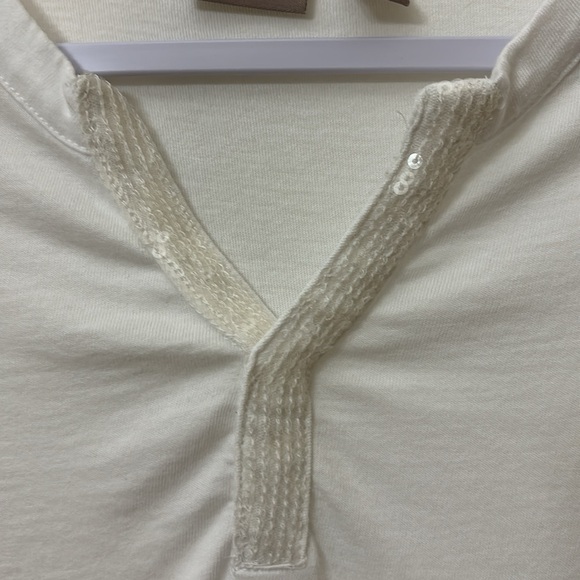 CHICO’S Sequin Henley Tee - Picture 4 of 5